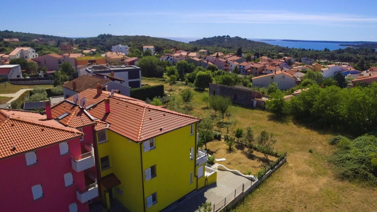 Apartment Marica Pula Bagian luar foto