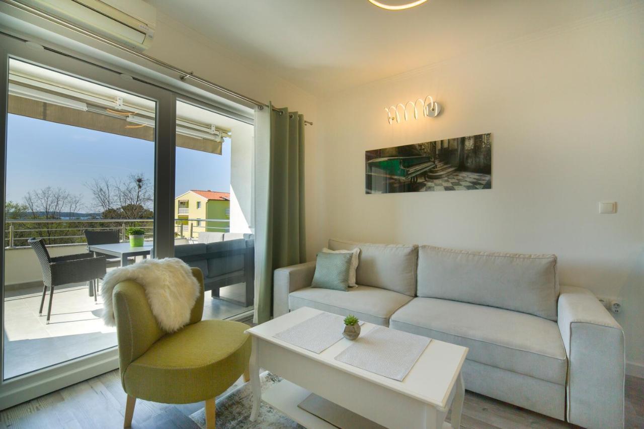 Apartment Marica Pula Bagian luar foto