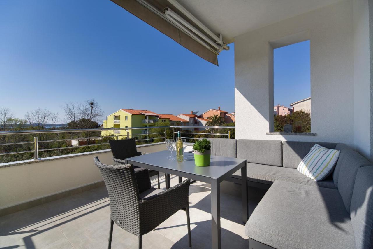 Apartment Marica Pula Bagian luar foto