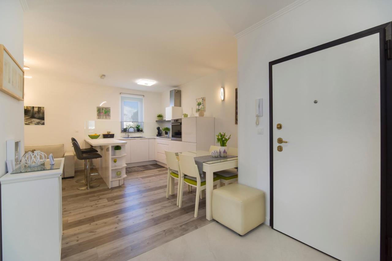 Apartment Marica Pula Bagian luar foto