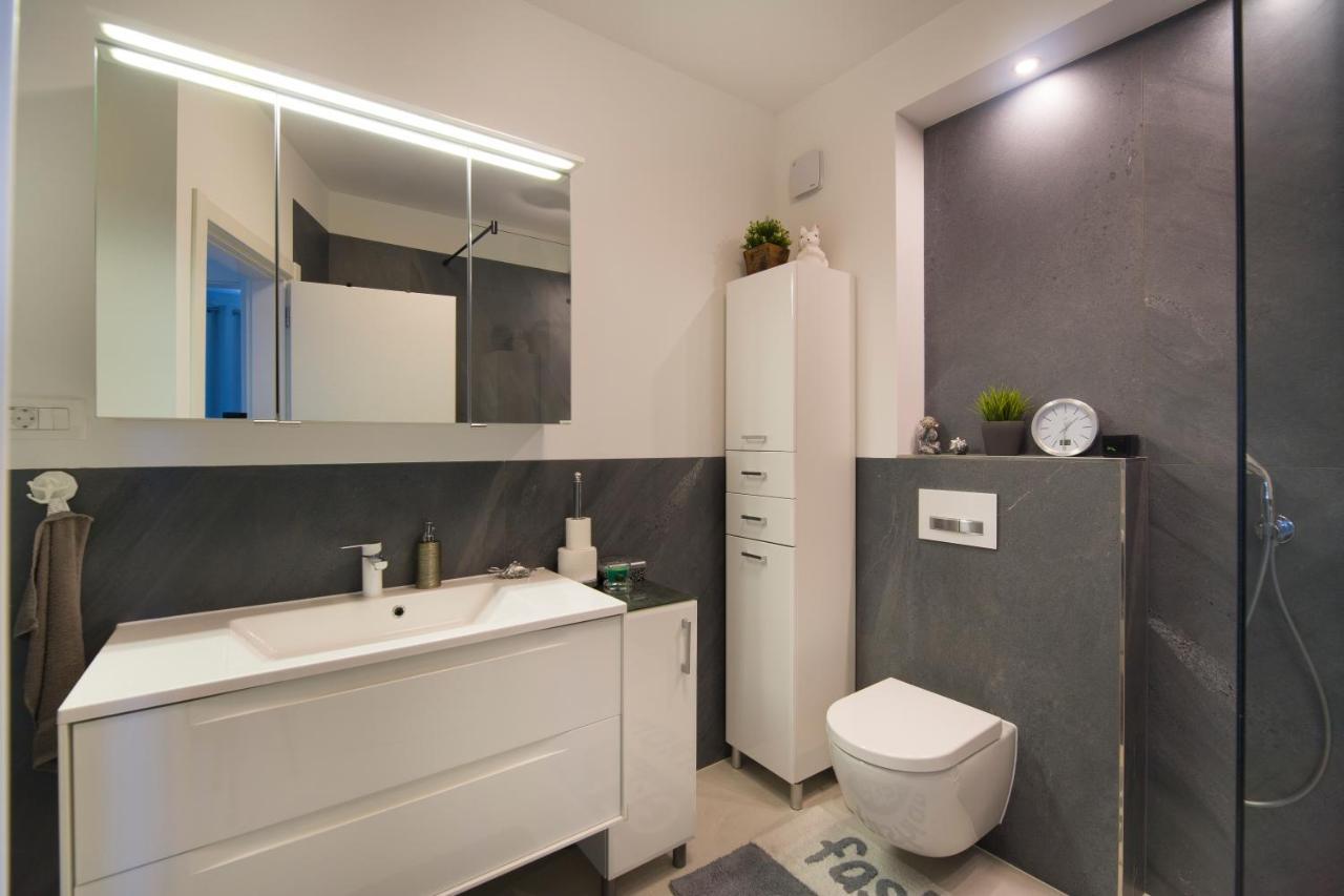 Apartment Marica Pula Bagian luar foto