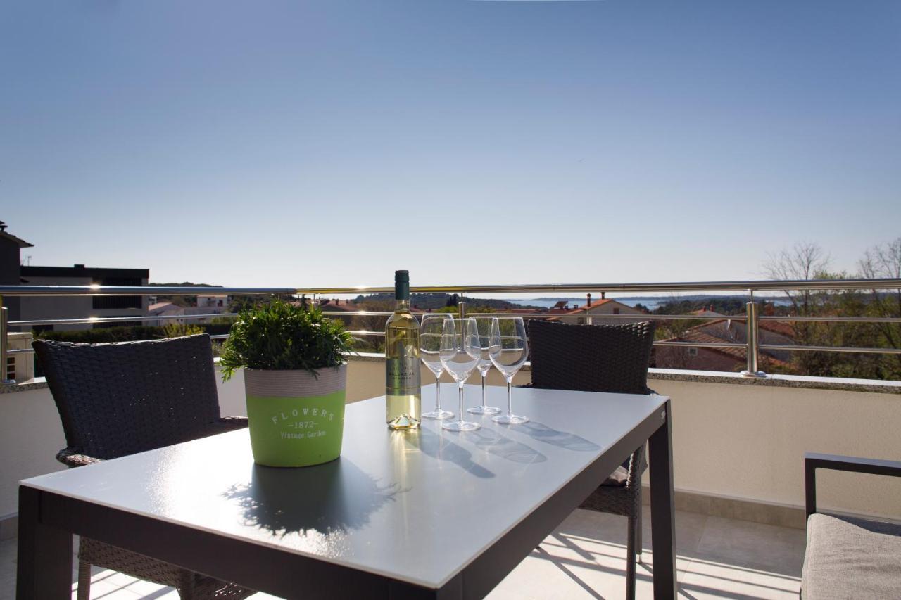 Apartment Marica Pula Bagian luar foto
