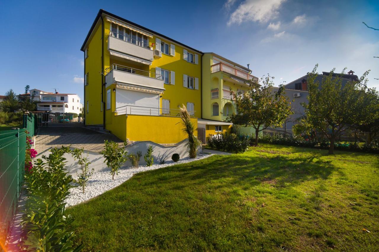 Apartment Marica Pula Bagian luar foto